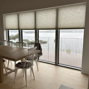 Duettegardin i villa i Danderyd